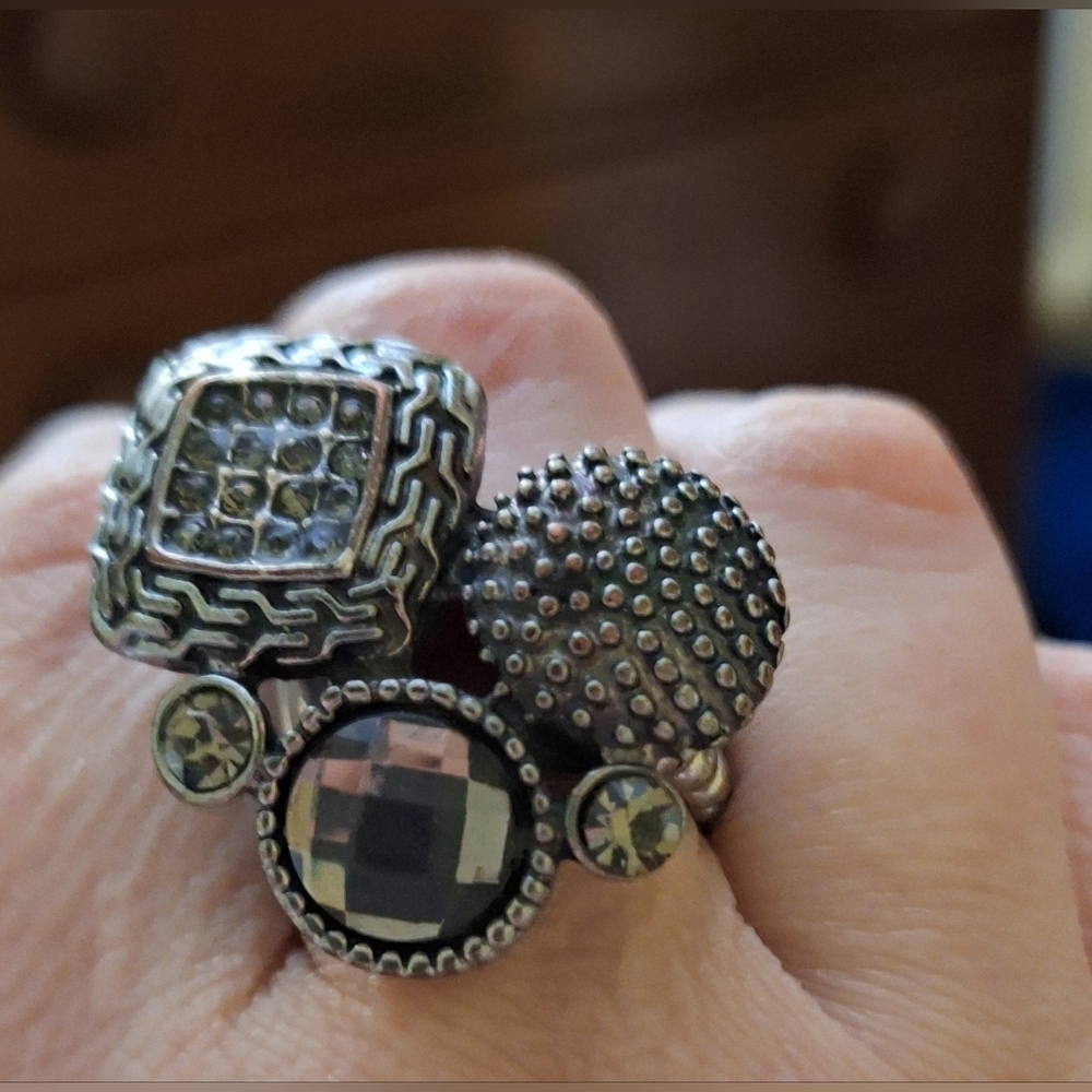Silver Tone Rhinestone Adjustable Ring - Picture 2 of 3